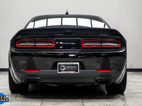Used 2023 Dodge Challenger SRT Hellcat image 16