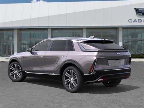 New 2026 Cadillac Lyriq Luxury RWD image 4