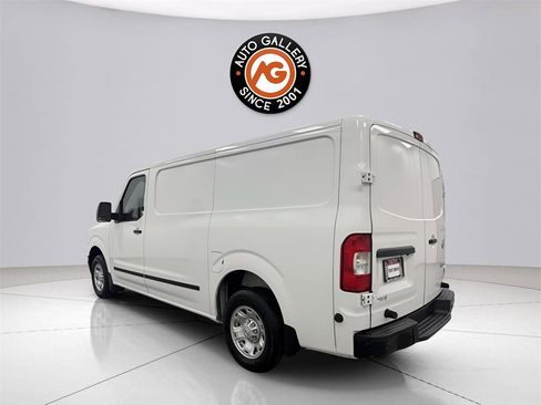 Used 2019 Nissan NV 1500 SV image 5