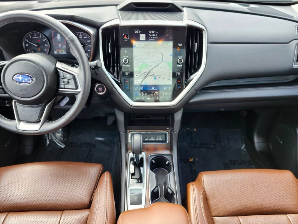 Used 2024 Subaru Ascent Touring AWD/4WD image 12