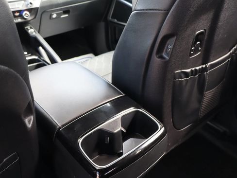 Used 2025 Kia Telluride AWD image 14