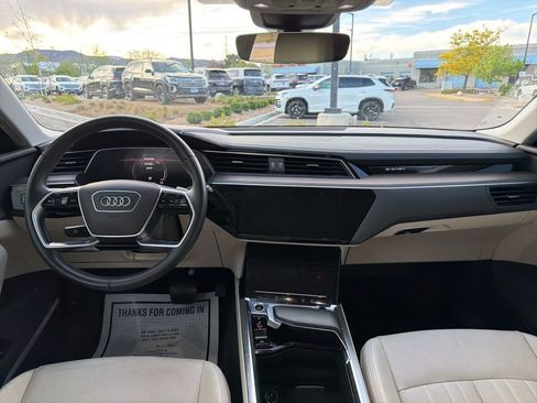 Used 2024 Audi Q8 e-tron Premium Plus w/ Premium Plus Package AWD/4WD image 12
