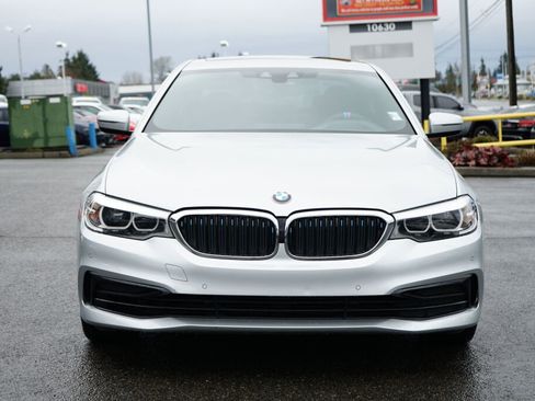 Used 2019 BMW 530e 530e iPerformance w/ Convenience Package image 8