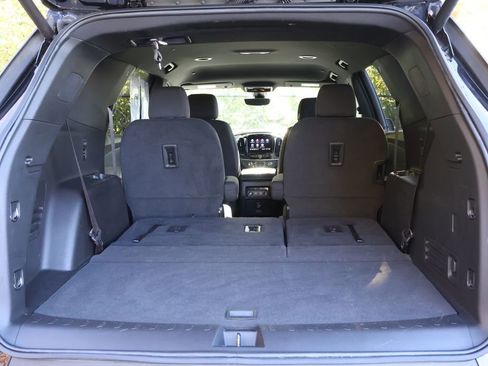 Certified 2023 Chevrolet Traverse LT image 51