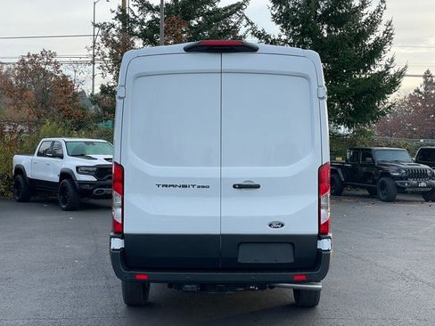 New 2026 Ford Transit 250 148 Medium Roof w/ Load Area Protection Package image 5