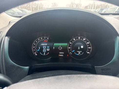 Used 2016 Ford Explorer Platinum image 19