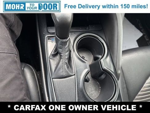 Used 2019 Toyota Camry SE image 18