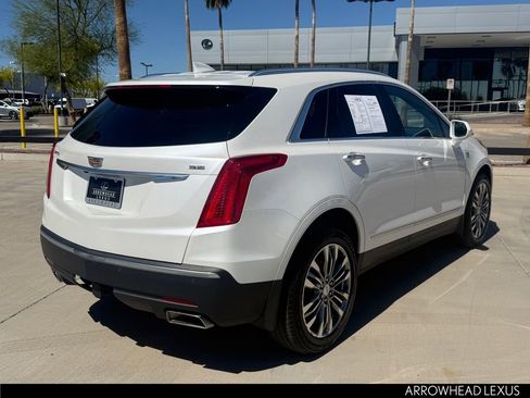 Used 2017 Cadillac XT5 Premium Luxury w/ LPO, Wheel Lock Package image 7