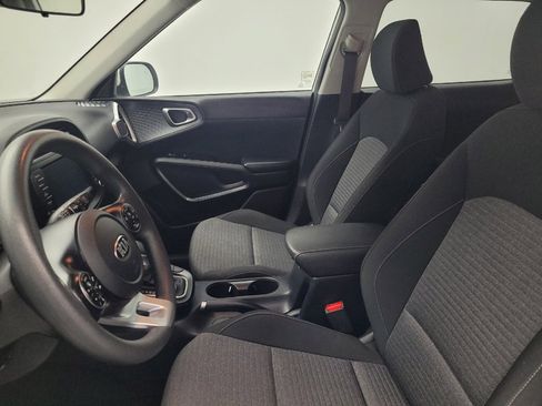 Used 2021 Kia Soul S FWD image 17