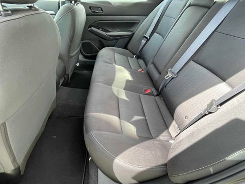 Used 2023 Nissan Altima 2.5 SV image 23