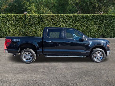 Used 2024 Ford F150 XLT w/ Mobile Office Package image 3