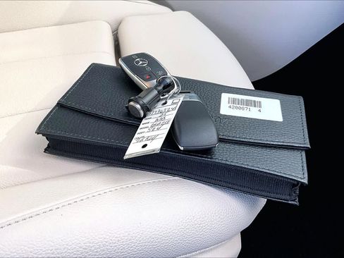 Used 2025 Mercedes-Benz GLA 250 GLA 250 image 15