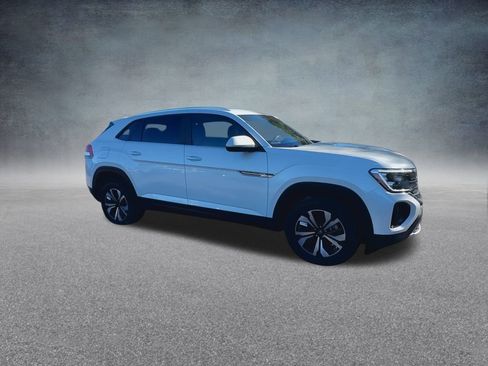 New 2026 Volkswagen Atlas Cross Sport SE image 25