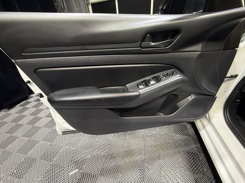 Certified 2025 Nissan Altima 2.5 S image 13