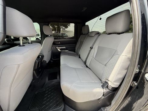 Used 2025 Toyota Tundra SR5 w/ SR5 Convenience Package AWD/4WD image 30