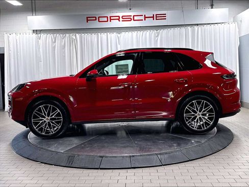 New 2026 Porsche Cayenne AWD/4WD image 2