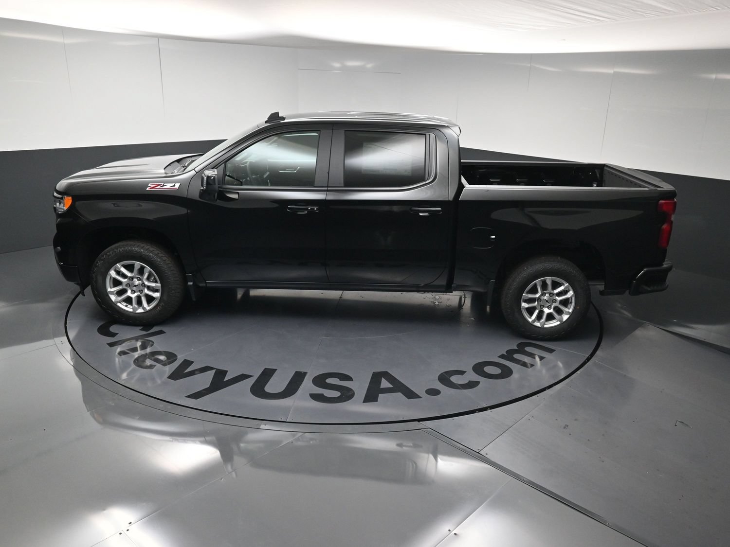 New 2026 Chevrolet Silverado 1500 RST w/ Safety Package AWD/4WD image 32