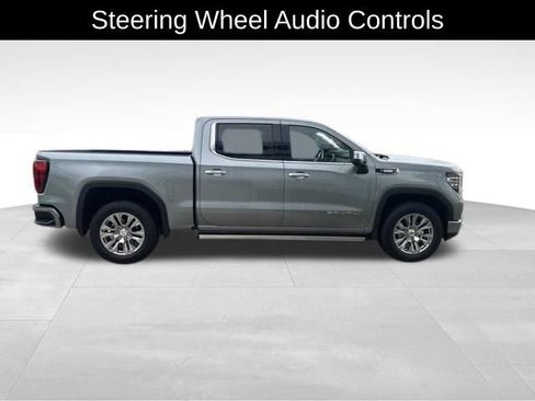 Certified 2025 GMC Sierra 1500 Denali w/ Denali Reserve Package AWD/4WD image 9