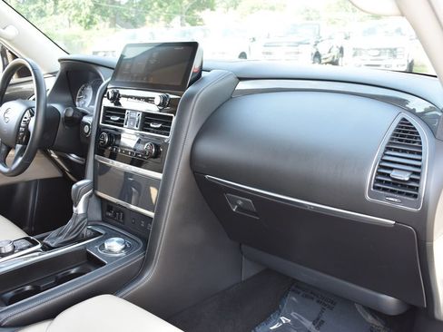 Used 2024 Nissan Armada SV w/ Cargo Package AWD/4WD image 33