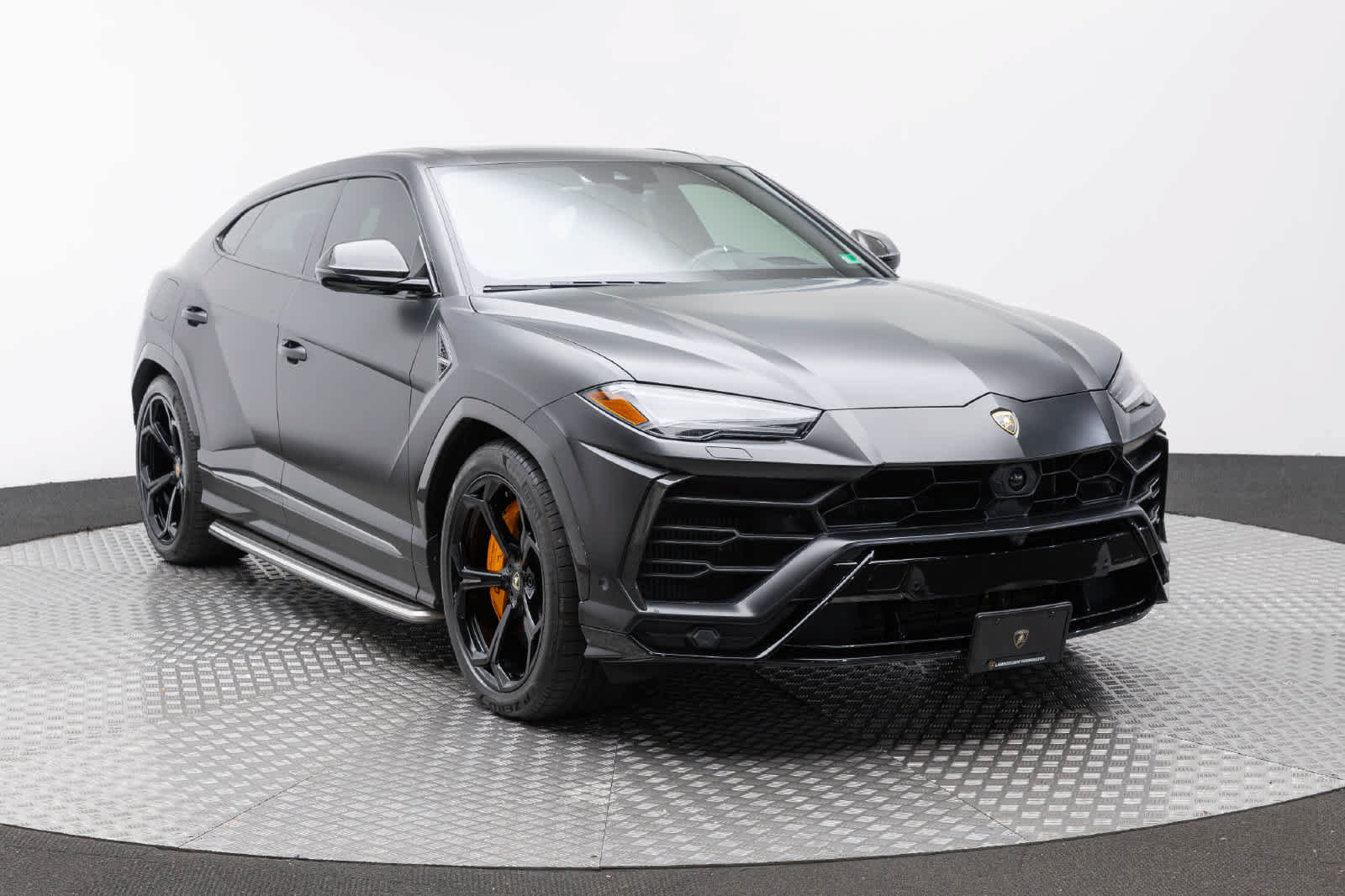 Used 2021 Lamborghini Urus AWD/4WD image 57