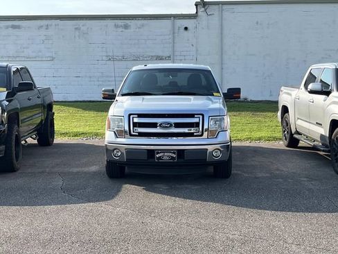 Used 2013 Ford F150 XLT w/ Mid Equipment Group RWD image 6