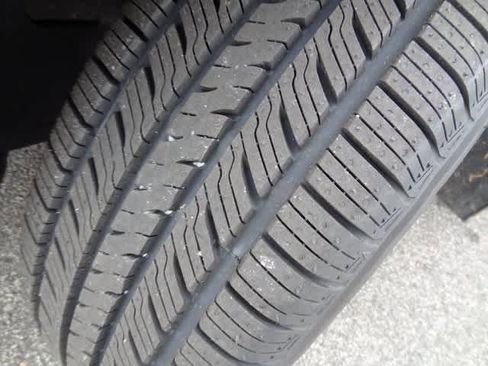 Used 2023 Kia K5 LXS image 32