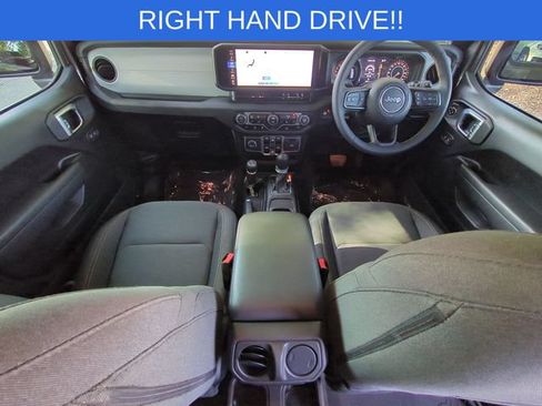 Used 2024 Jeep Wrangler Unlimited Sport w/ Convenience Group AWD/4WD image 29