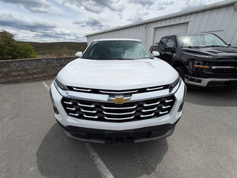 Used 2026 Chevrolet Equinox LT w/ Convenience Package II AWD/4WD image 8