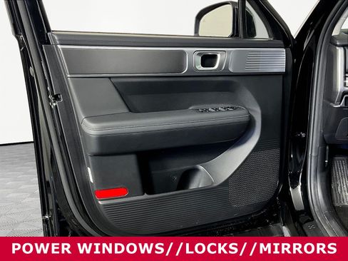 Used 2026 Hyundai Santa Fe SEL AWD/4WD image 19