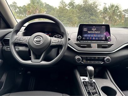 New 2025 Nissan Altima 2.5 S