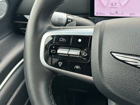 Used 2025 Genesis GV80 2.5T Standard AWD/4WD image 27