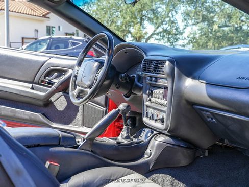 Used 2002 Chevrolet Camaro Z28 w/ SS Performance/Appearance Pkg RWD image 36