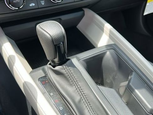 New 2025 Honda Accord LX image 15