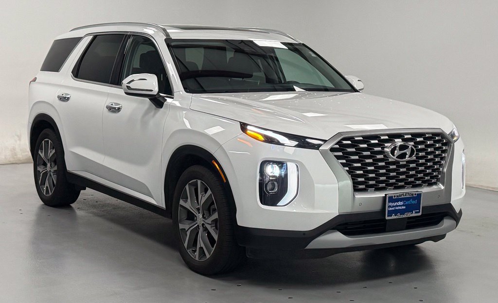 Used 2022 Hyundai Palisade SEL w/ 8P Bench Seat Package AWD/4WD image 6