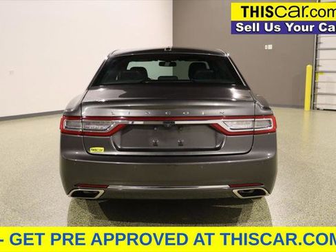 Used 2017 Lincoln Continental Select image 6