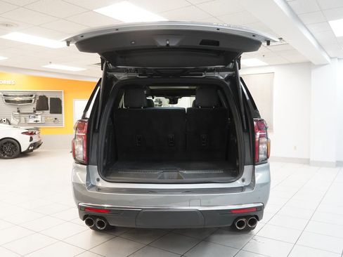 Used 2024 Chevrolet Tahoe Premier w/ Premium Package 2 AWD/4WD image 11