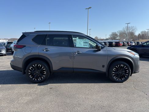 New 2026 Nissan Rogue SV AWD/4WD image 4