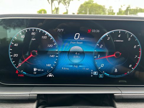 Used 2022 Mercedes-Benz GLE 350 4MATIC image 10