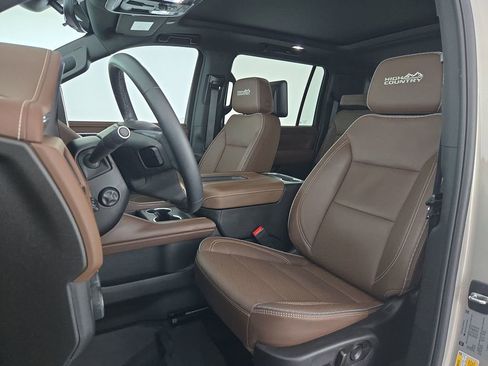 Used 2024 Chevrolet Suburban High Country w/ Max Trailering Package image 26