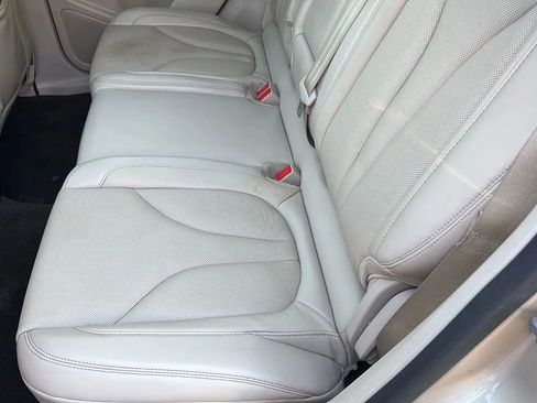 Used 2017 Lincoln MKC Reserve image 23