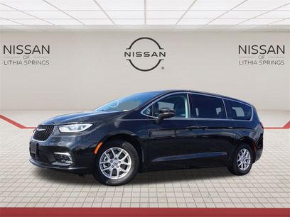 Used 2023 Chrysler Pacifica Touring-L