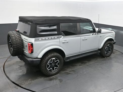 Used 2021 Ford Bronco Outer Banks image 37
