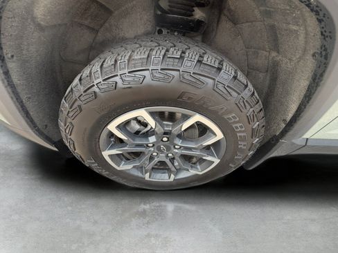 Used 2025 Chevrolet Equinox ACTIV w/ Safety and Technology Package AWD/4WD image 34
