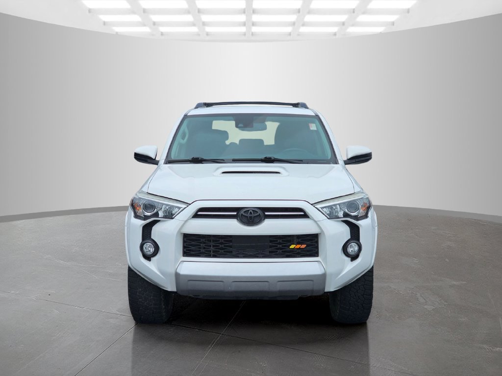 Used 2020 Toyota 4Runner TRD Off-Road AWD/4WD image 2