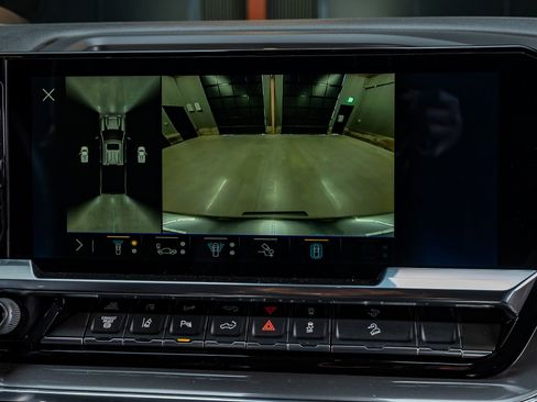 Used 2025 Chevrolet Silverado 2500 High Country w/ High Country Premium Package image 26