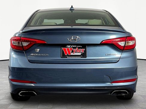 Used 2017 Hyundai Sonata Limited w/ Cargo Package FWD image 5