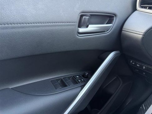 Used 2023 Toyota Corolla Cross HYBRID XSE image 26