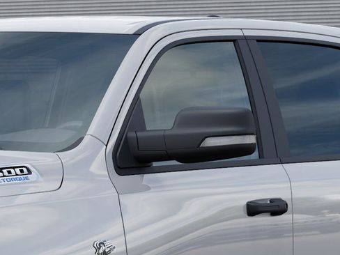 New 2026 RAM 1500 4x4 Crew Cab image 13