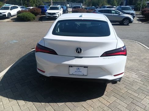 Used 2025 Acura Integra image 5