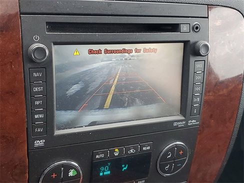 Used 2014 Chevrolet Tahoe LTZ image 27